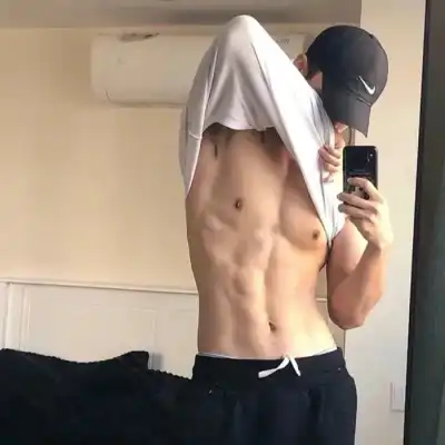翟悠雅